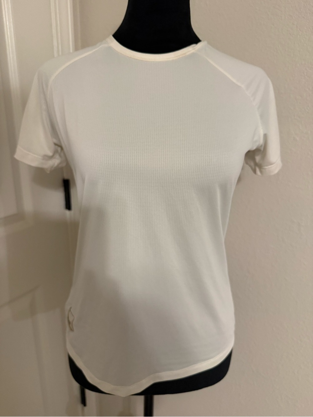 Tracksmith Cream Twilight  Performance Tee